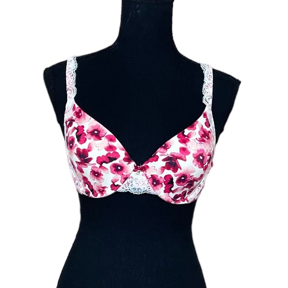 Soma Intimates & Sleepwear Soma Intimates Embraceable Demi Lace